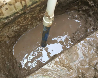 通道卫生间漏水维修公司为您专业解答一下通道查漏水的原因